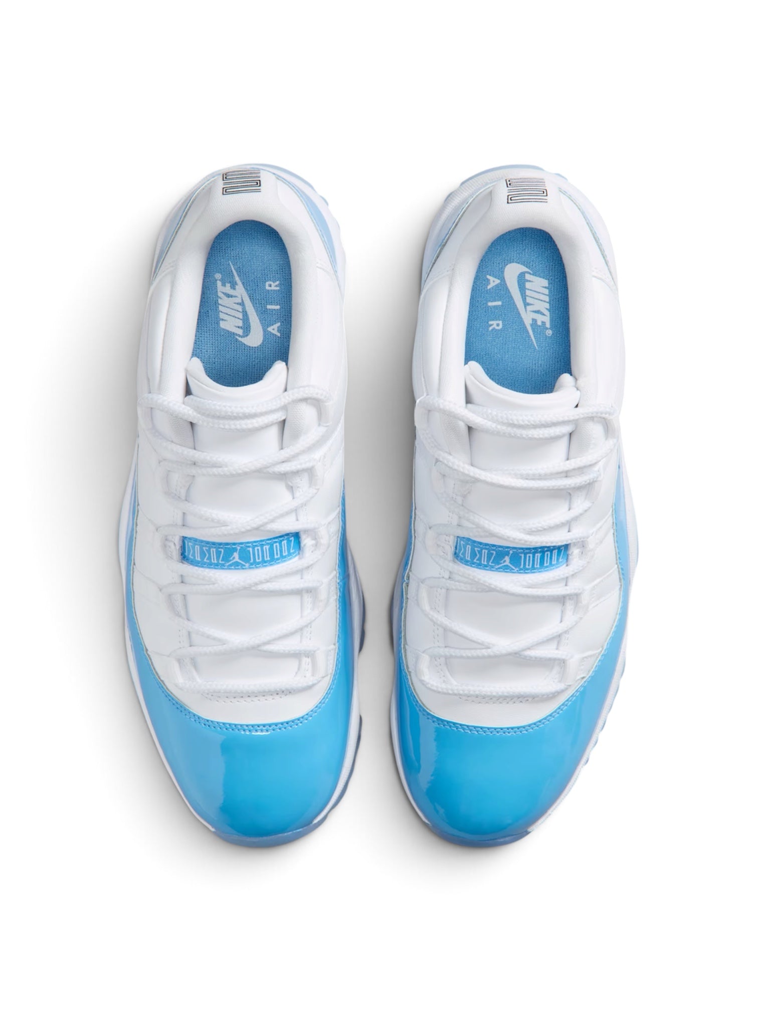 AIR JORDAN 11 RETRO LOW "UNIVERSITY BLUE"